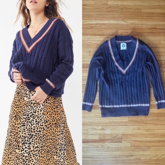 Urban Outfitters Sweaters - Urban Outfitters ‘Alexandra’ Cable Knit V-Neck Sweater